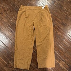 Old Navy Women's Taylor Wide-Leg Trousers, never worn